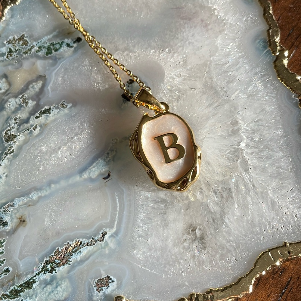 🆕Stainless Steel Drip Oil M Letter Alphabet A-Z Initials Pendant Necklace “B”